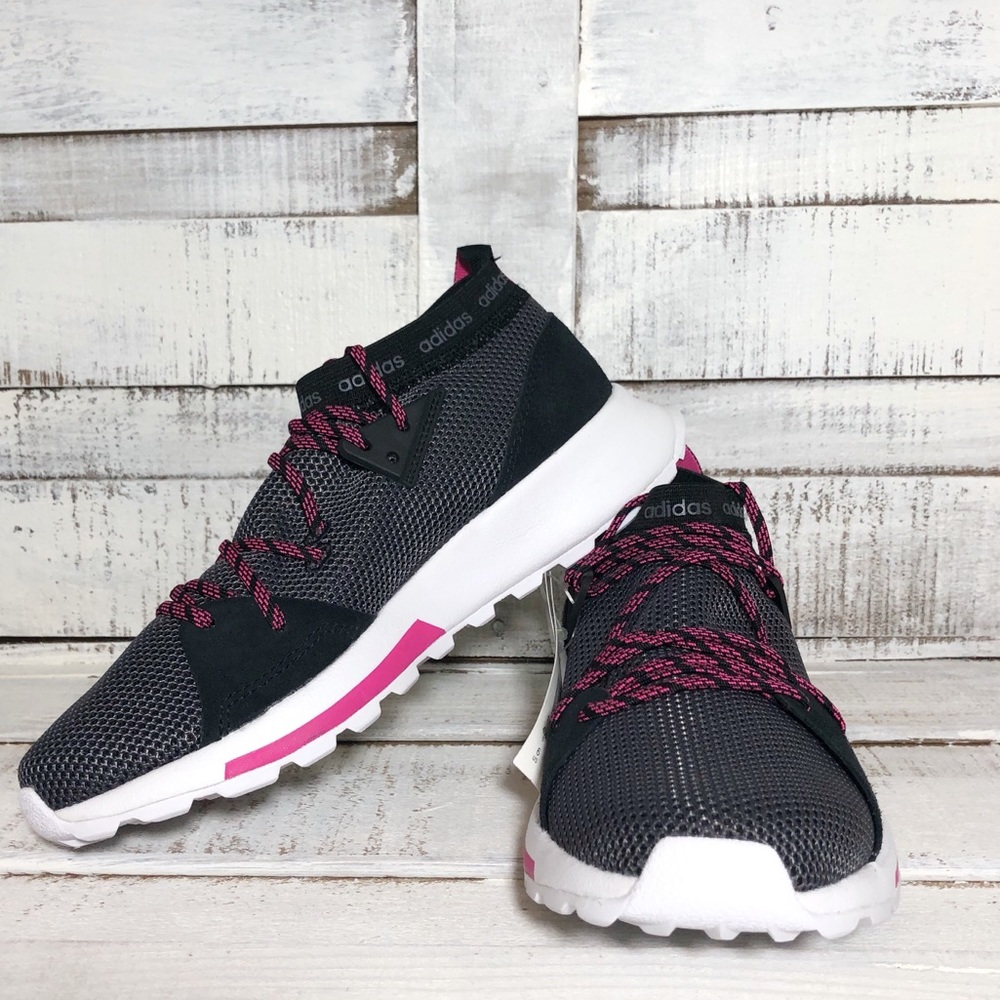 Adidas Quesa- pink